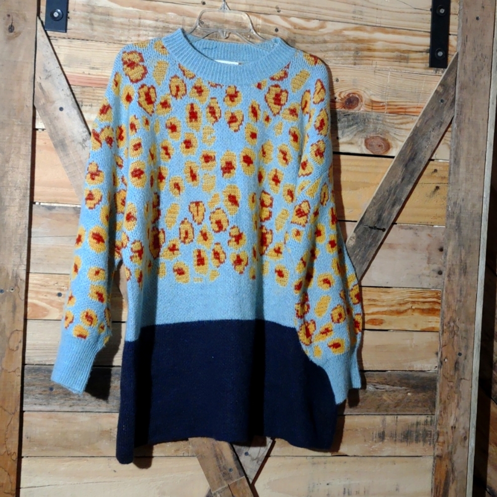 Cheetah print sweater size 2xl